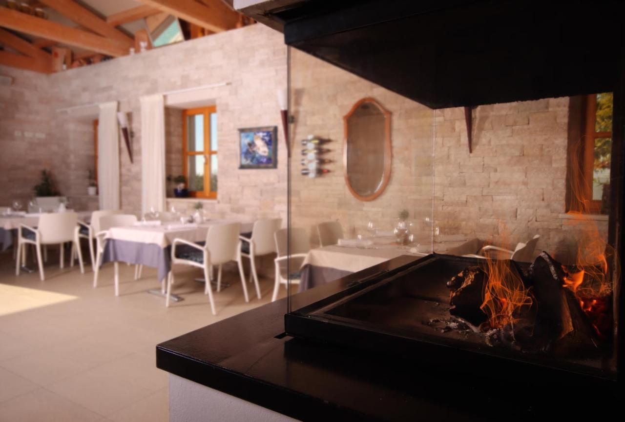 Velanera & Restaurant Hotel 4*