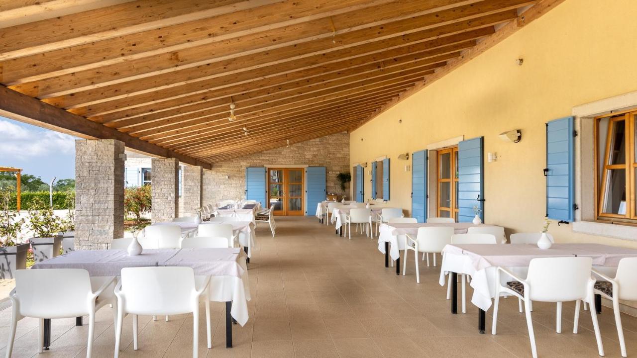 Velanera & Restaurant 4*