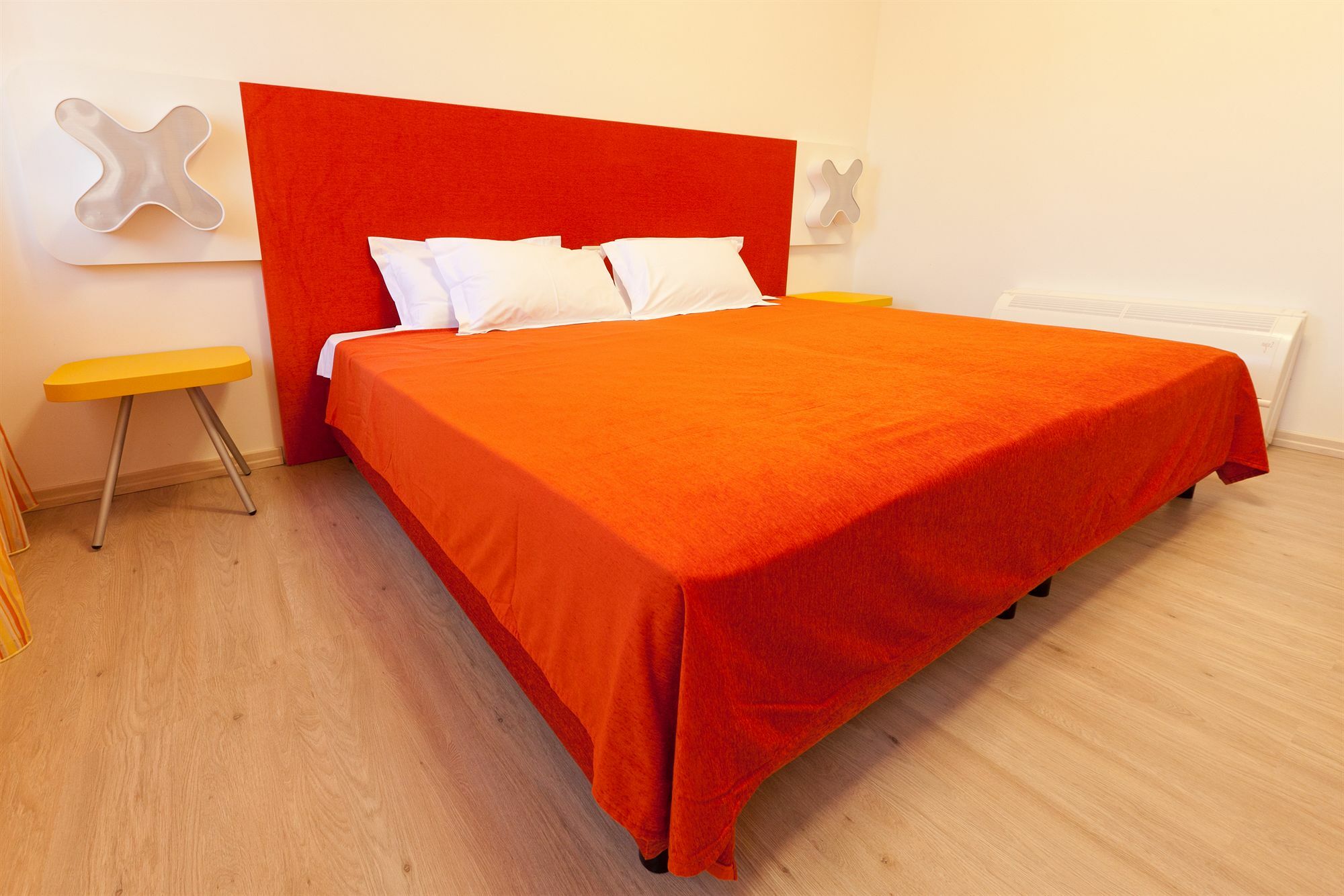 Hotel Velanera & Restaurant 4*
